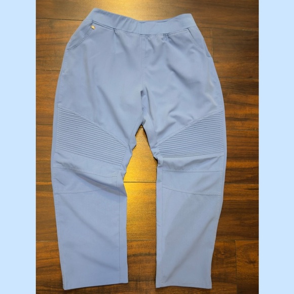 Figs Women's Moto Scrub Pants - Picture 14 of 14